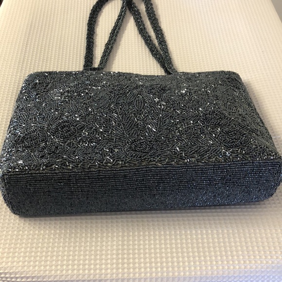 Silver Beaded Bag Braided Double Handle 3-D Floral Pattern Satin Lined 12”x8”x3” - Picture 14 of 17